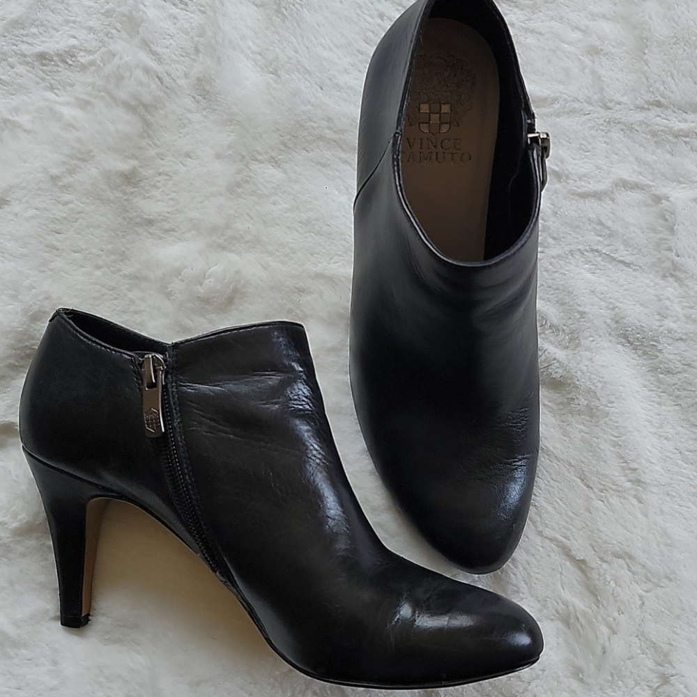 Vince Camuto Vive Ankle Boots